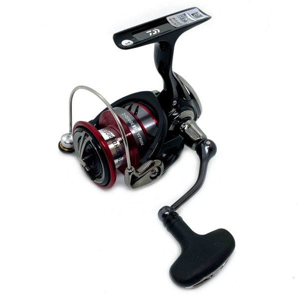 Катушка спиннинговая Daiwa NINJA LT (3000D-C)