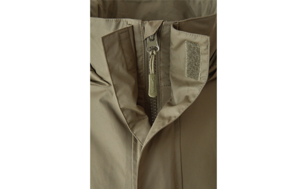 Downpour-_Jacket_05